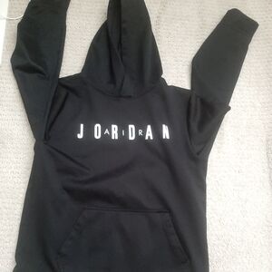 Jordan hoodie Dri _ fit Black  XL youths
